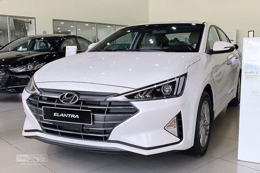Hyundai Elantra Đẳng cấp được nâng tầm chỉ với 550 triệu đồng cùng nhiều chương trình khuyến mãi hấp dẫn