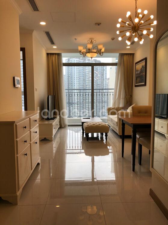 Cho thuê căn hộ 01 phòng ngủ full nội thất LP28.15 (Vinhomes Central Park).