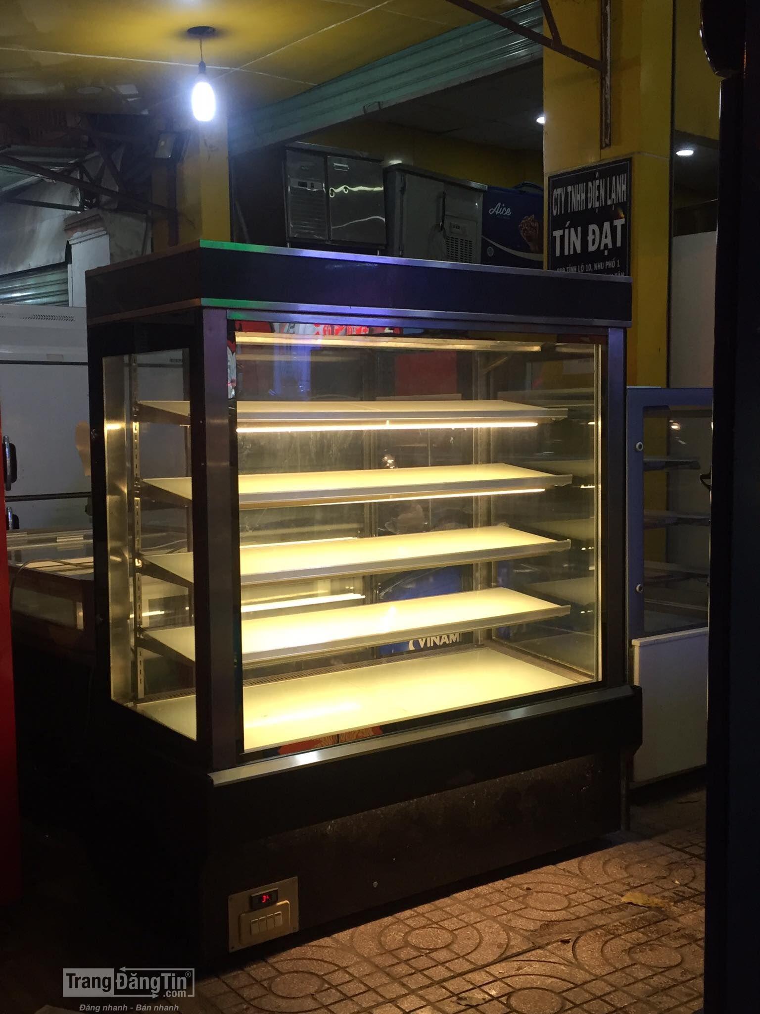 Tủ trưng bày bánh kem 5 tầng màu đen xuất xứ Đài Loan
