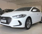 Cần bán Hyundai Elantra 2018 1.6 at, Odo; 10.000 km, màu trắng xe đẹp cực ạ.
